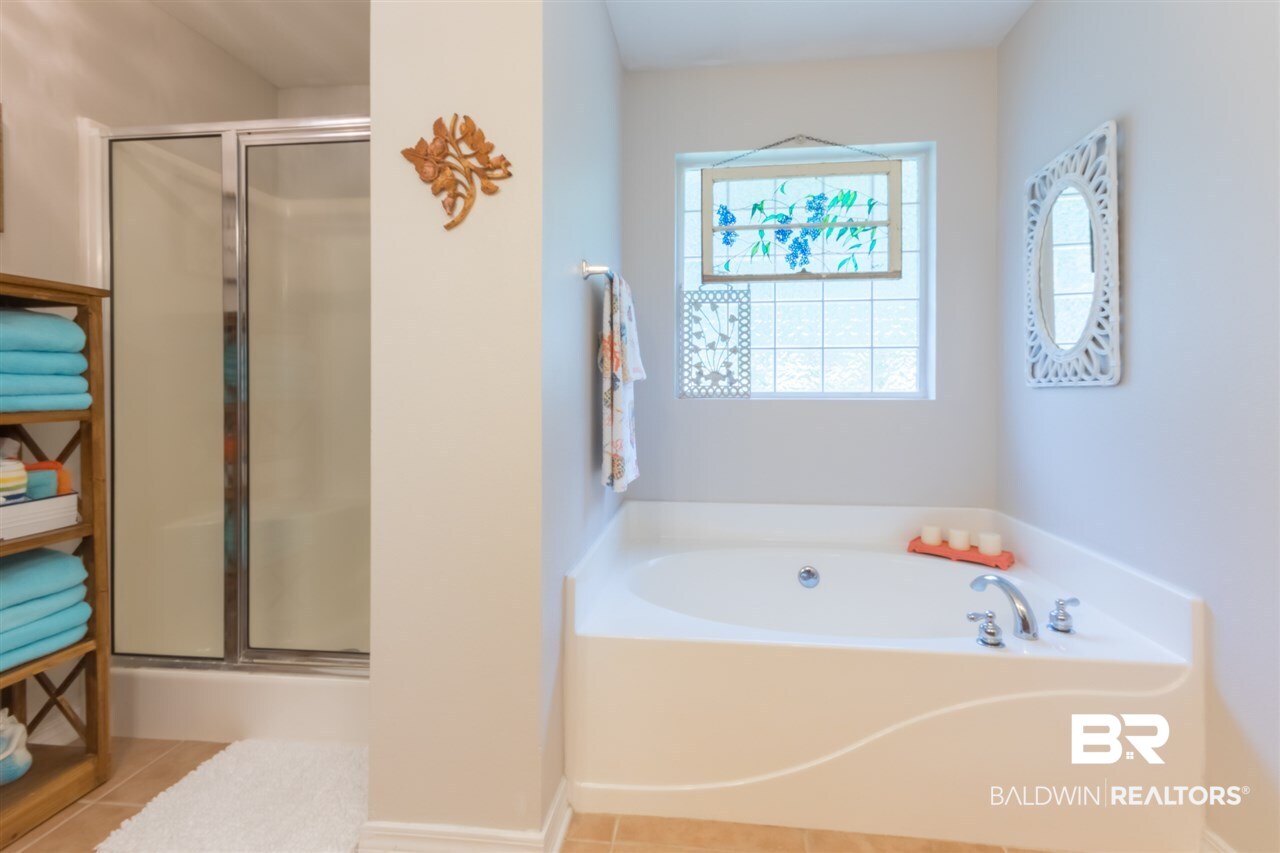 8905 Sage Drive Foley, AL 36535 - Photo 9 of 22 Master Bathroom