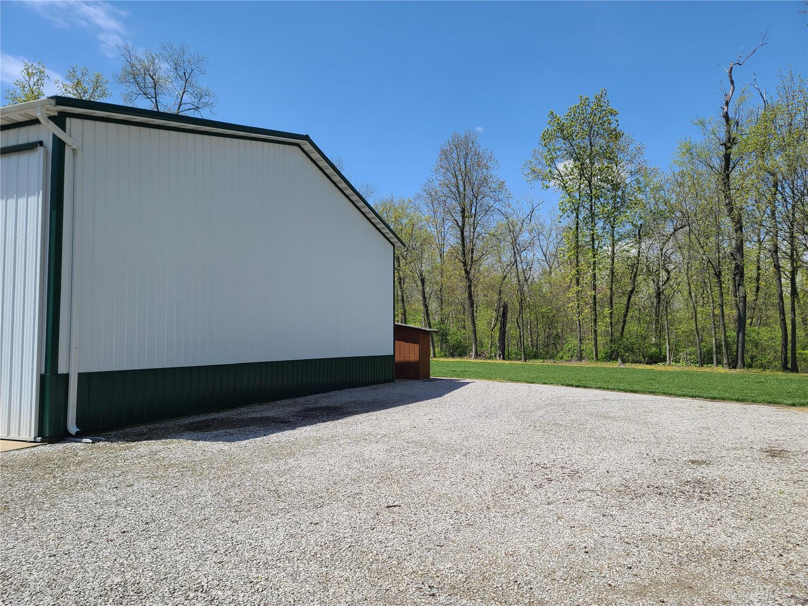 4697 Cleveland Road Oakdale, IL 62268 - Photo 17 of 29
