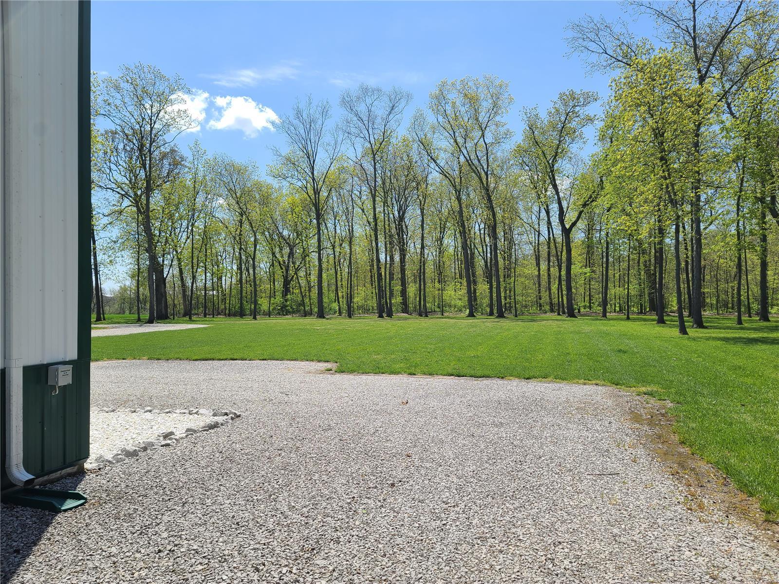 4697 Cleveland Road Oakdale, IL 62268 - Photo 18 of 29