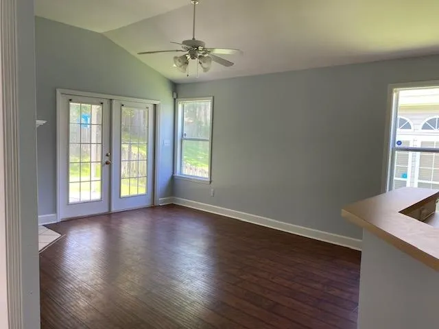 $2,200 | 1030 Parkview Drive, Tallahassee, FL 32311