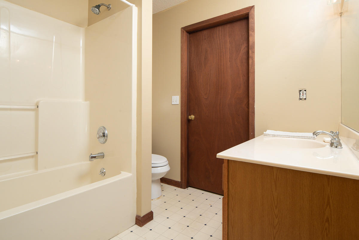 2218 Marlin Road Maryville, TN 37801 - Photo 23 of 23 Full Bath in Basement