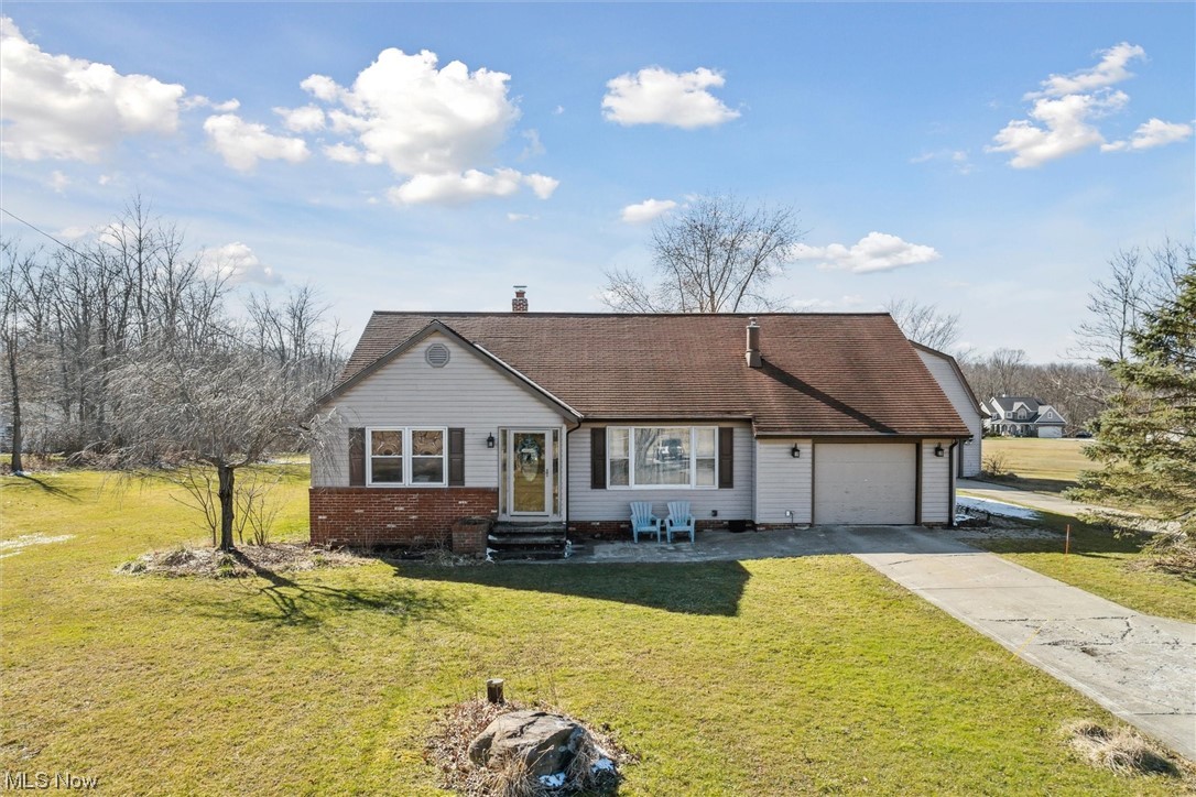 8090 Brakeman Road Painesville, OH 44077 - Photo 1 of 28