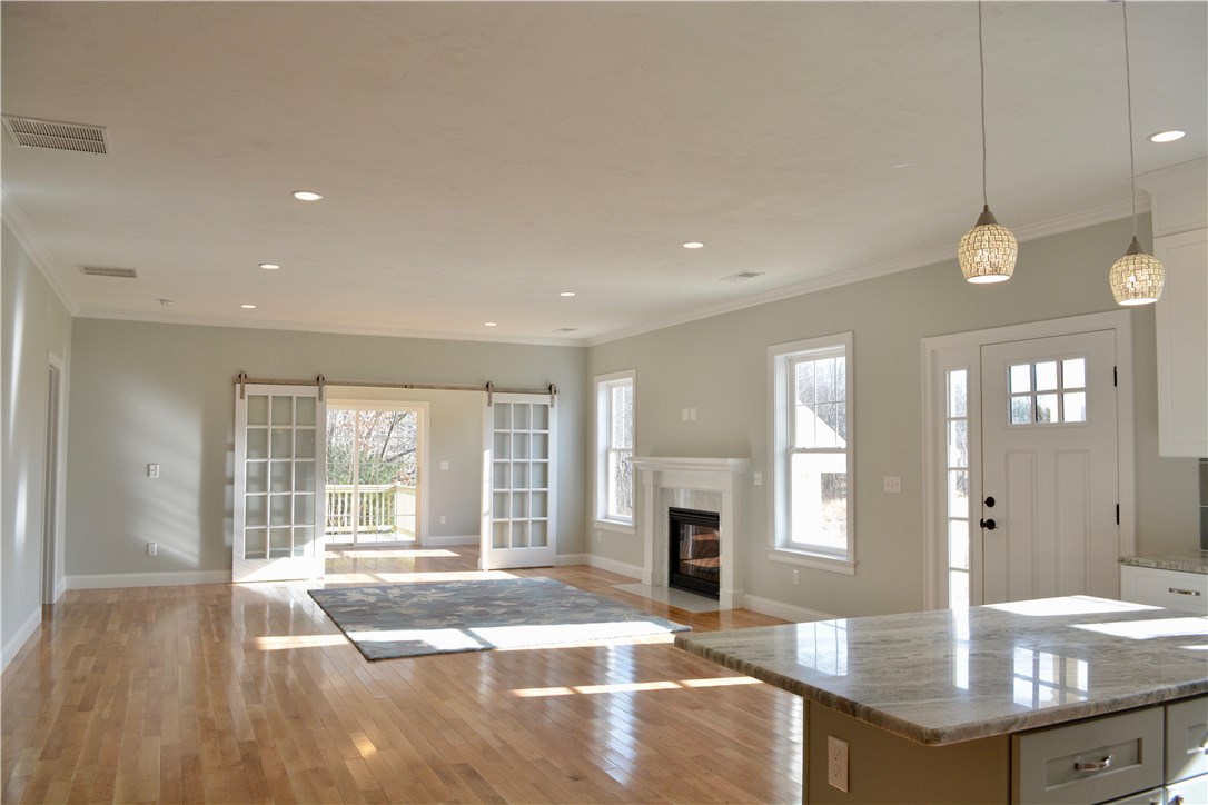 52 Limerock Road, Unit 52B Smithfield, RI 02917 - Photo 12 of 15