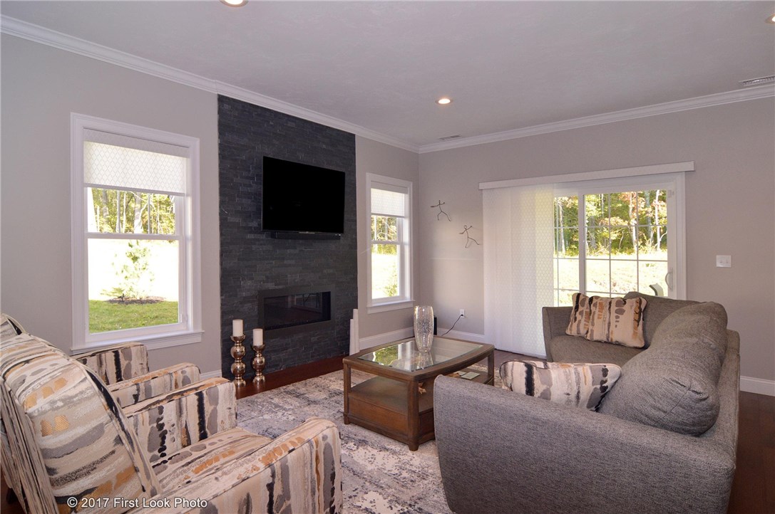52 Limerock Road, Unit 52B Smithfield, RI 02917 - Photo 13 of 15