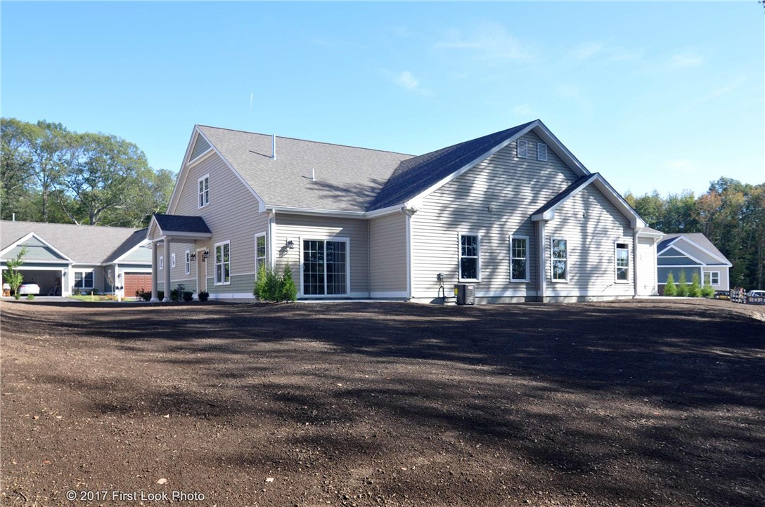 52 Limerock Road, Unit 52B Smithfield, RI 02917 - Photo 4 of 15