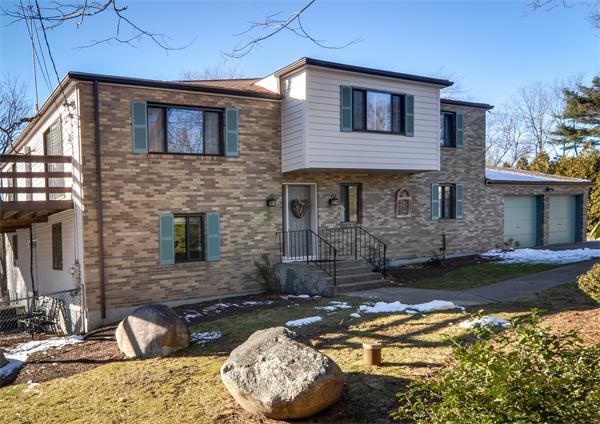 40 Upland Road Natick, MA 01760 - Photo 1 of 15