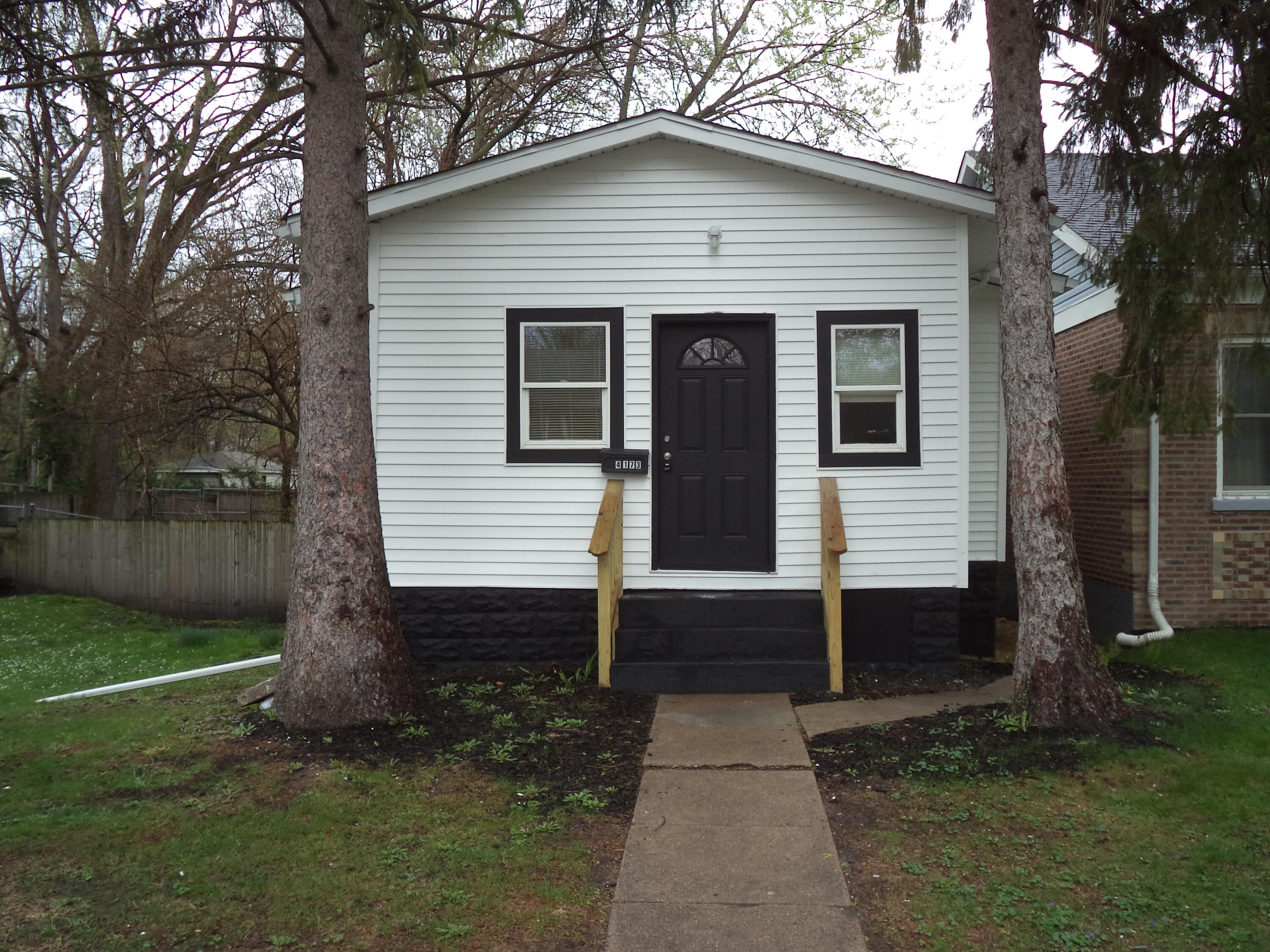 4173 Jackson Street Gary, IN 46408 - Photo 2 of 26 3000x2250