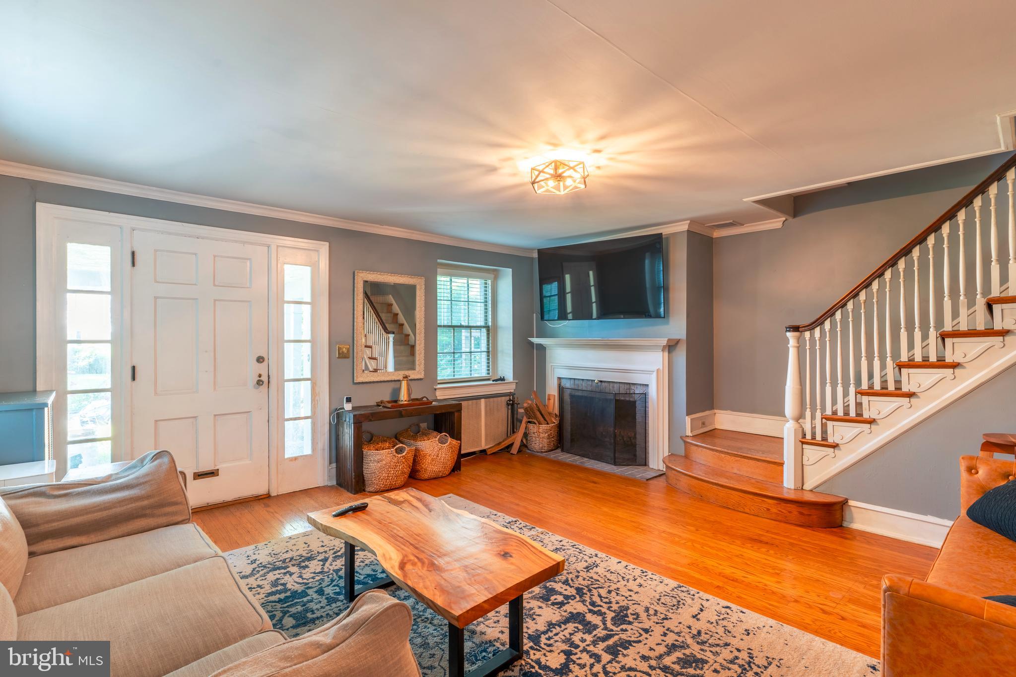 2929 Oakford Road Ardmore, PA 19003 - Photo 5 of 32