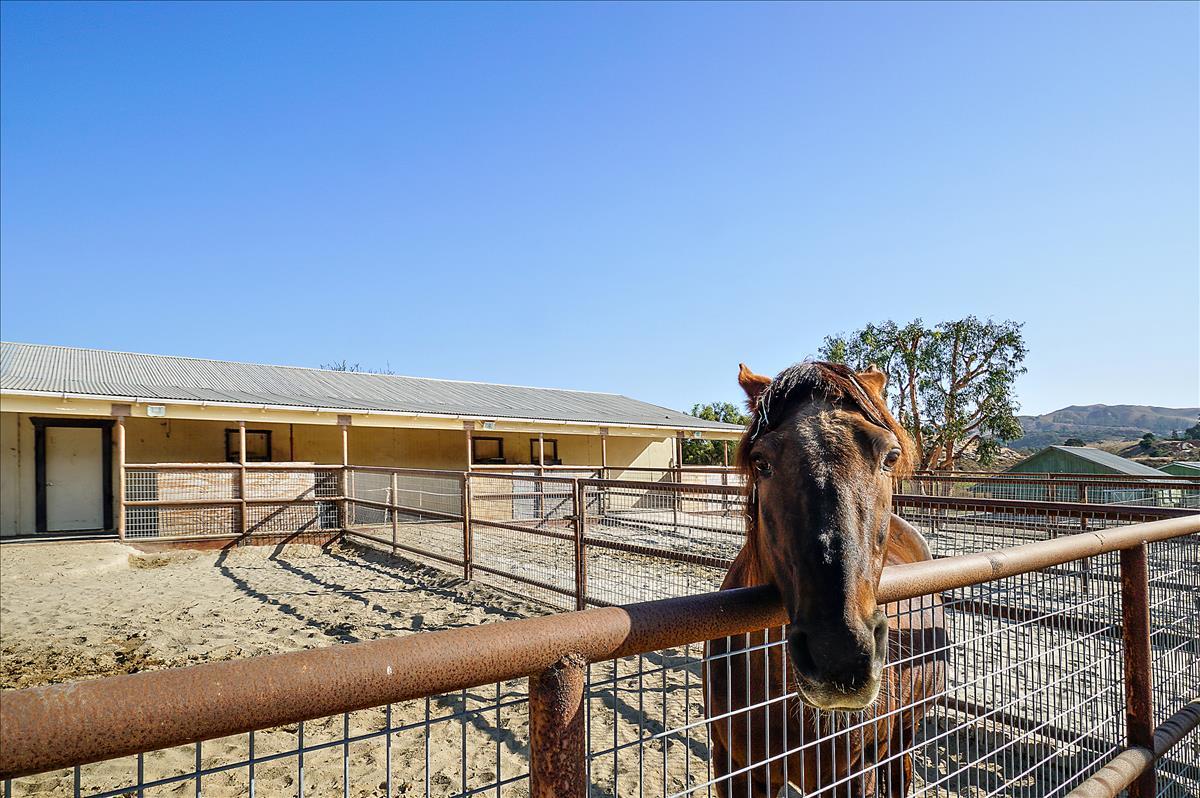 4875 Hapgood Road Lompoc, CA 93436 - Photo 5 of 52 A650907