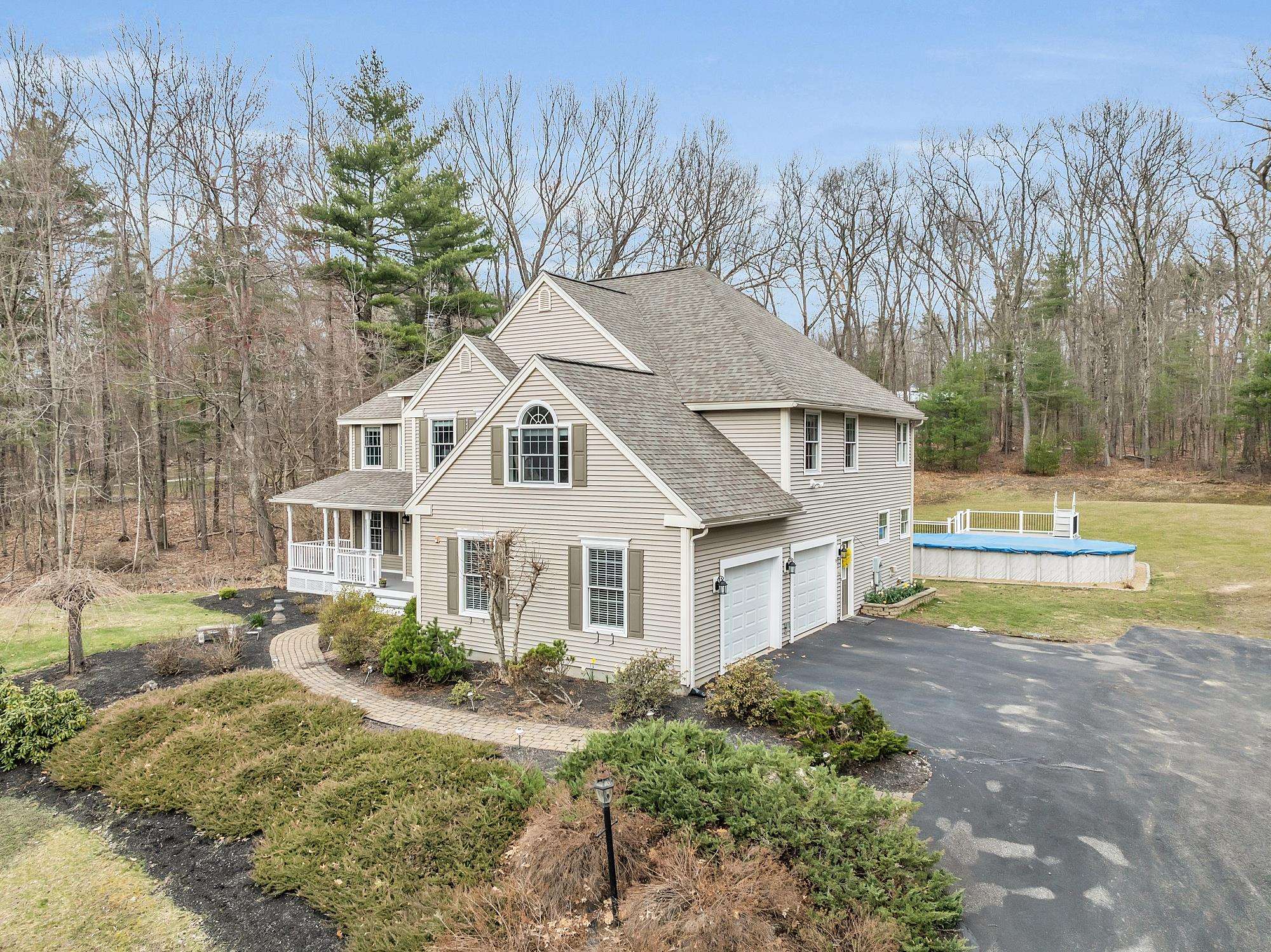 98 Shannon Road Atkinson, NH 03811 - Photo 2 of 40 Gallery Image 2