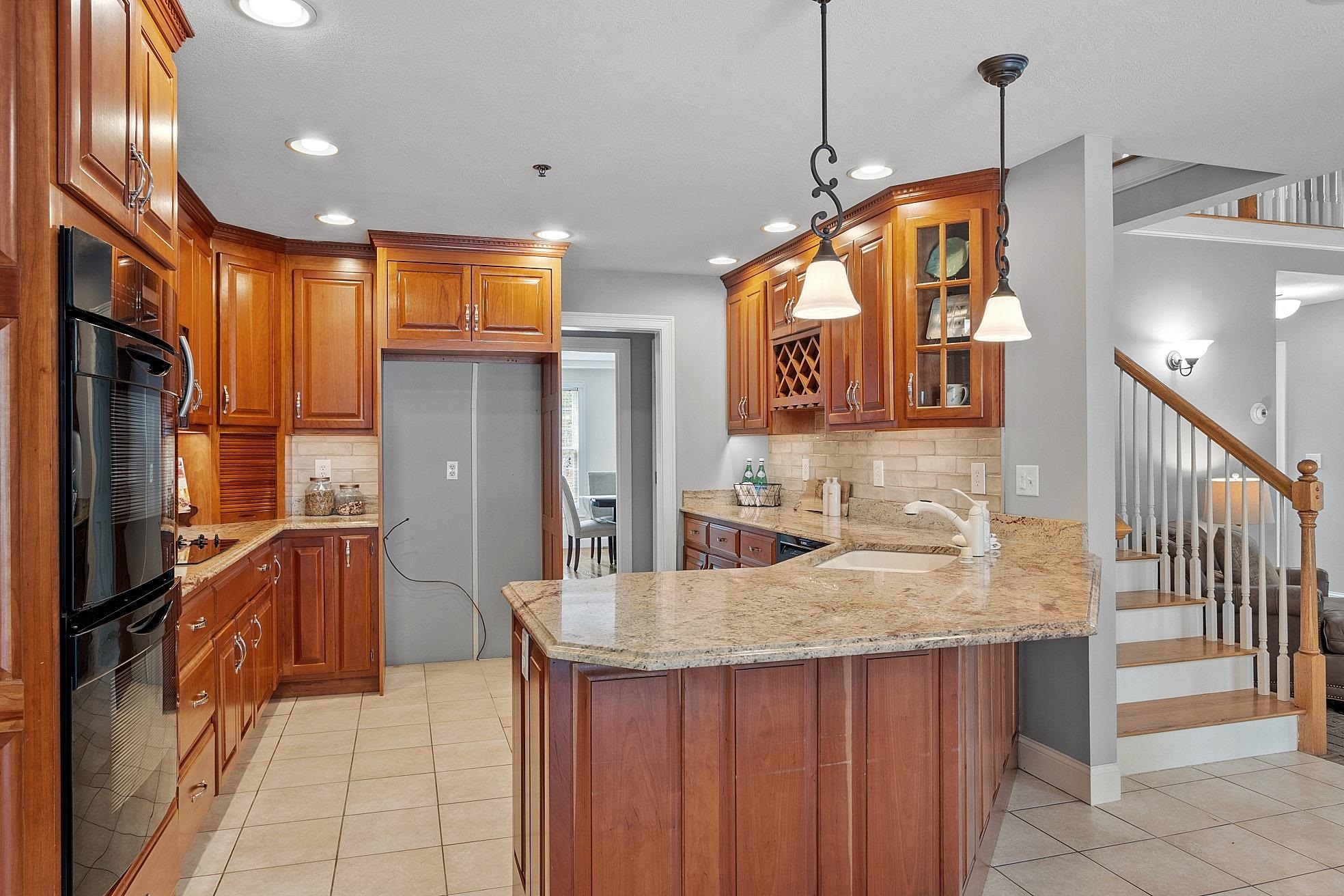 98 Shannon Road Atkinson, NH 03811 - Photo 6 of 40 Gallery Image 6