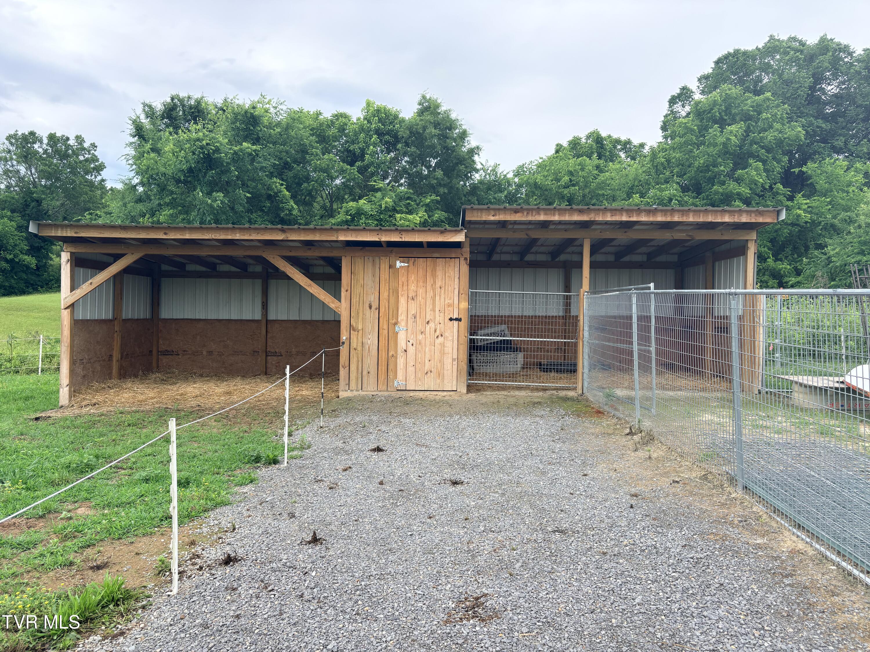 830 Toby Road Mohawk, TN 37810 - Photo 22 of 67 IMG_9890