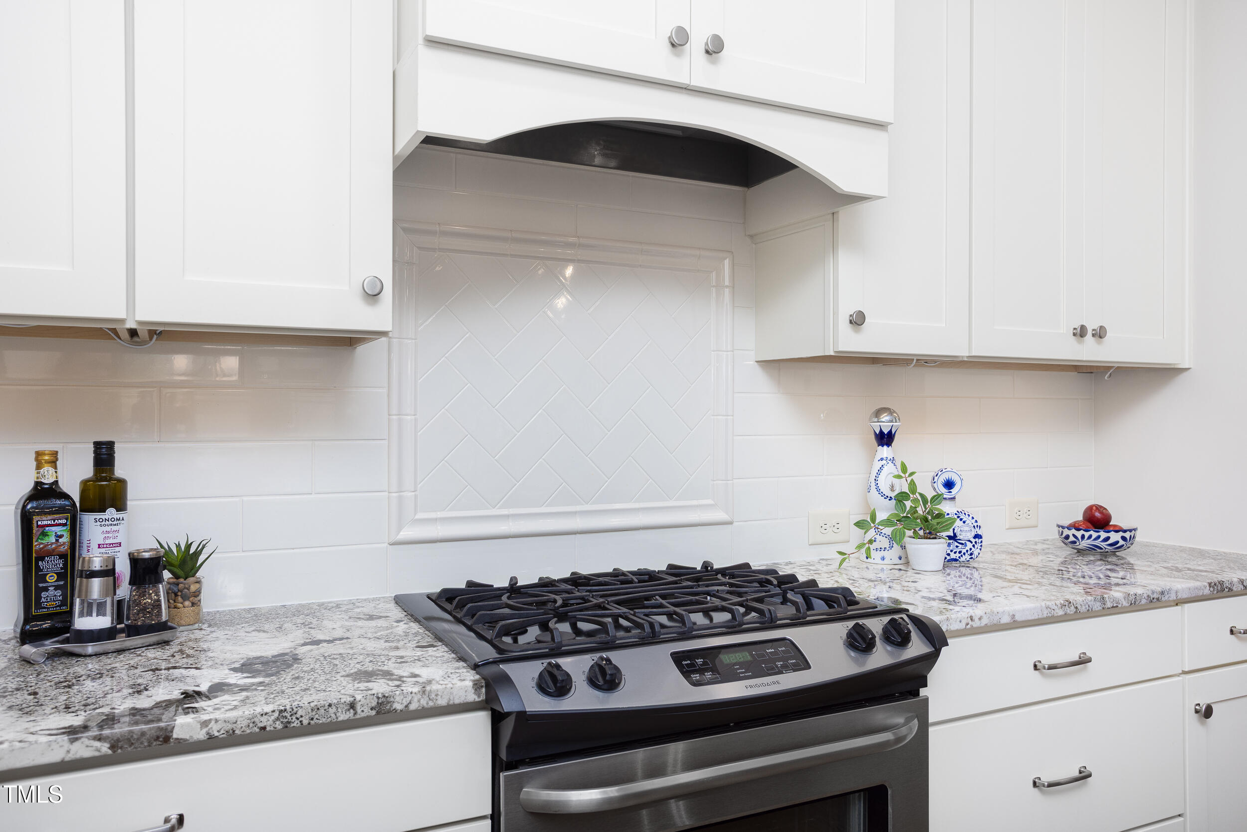 92 Cardinal Ridge Road Chapel Hill, NC 27516 - Photo 15 of 52 92_Cardinal_Ridge_MLS-41