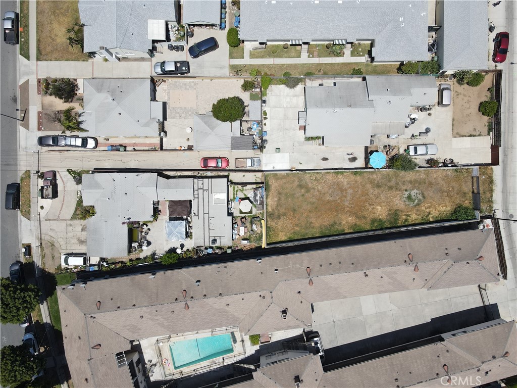 802 North Market Street Inglewood, CA 90302 - Photo 14 of 16 an aerial view of a fireplace with outdoor