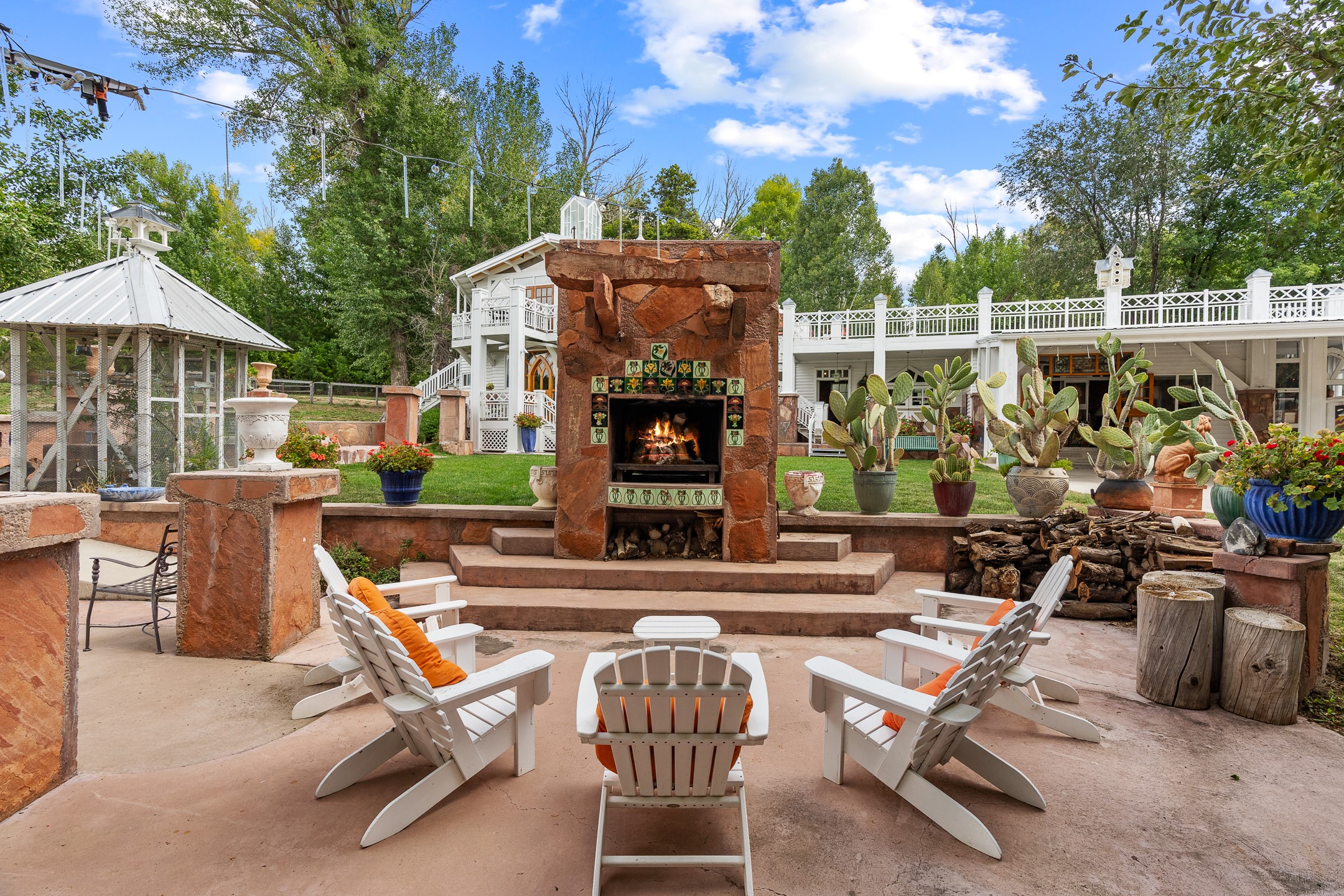 939 Kit Carson Road Taos, NM 87571 - Photo 28 of 54