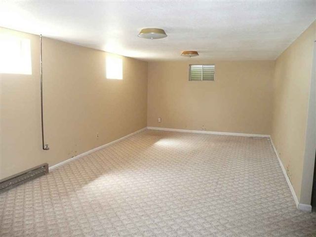 7412 East Big Rock Road Spokane, WA 99223 - Photo 5 of 9 Gallery Image 5