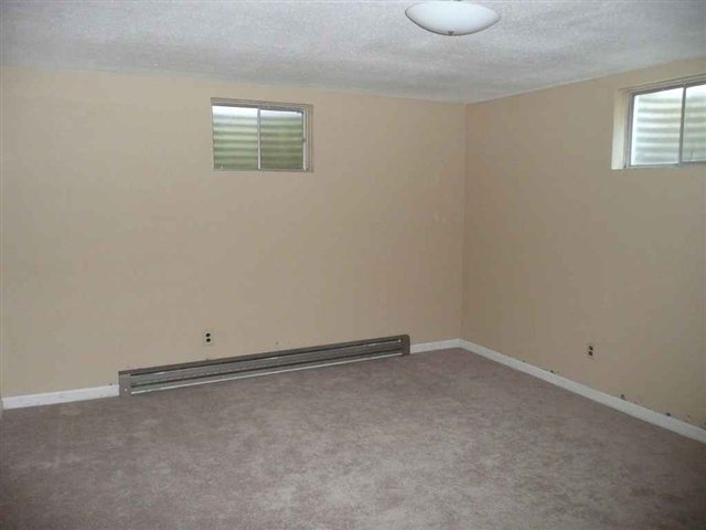 7412 East Big Rock Road Spokane, WA 99223 - Photo 6 of 9 Gallery Image 6