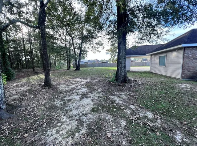 $255,000 | 13100 East Coles Creek Loop, Hammond, LA 70403