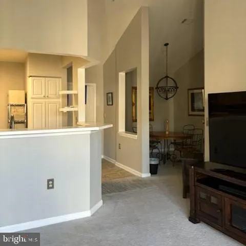 $2,300 | 12913 Alton Square, Unit 405, Herndon, VA 20170