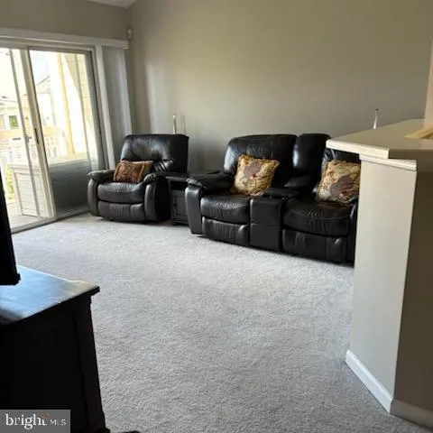 $2,300 | 12913 Alton Square, Unit 405, Herndon, VA 20170