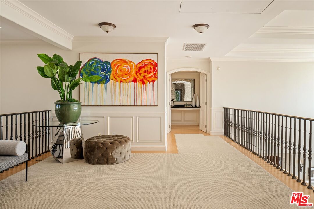 10814 Savona Road Los Angeles, CA 90077 - Photo 15 of 37 a view of a hallway