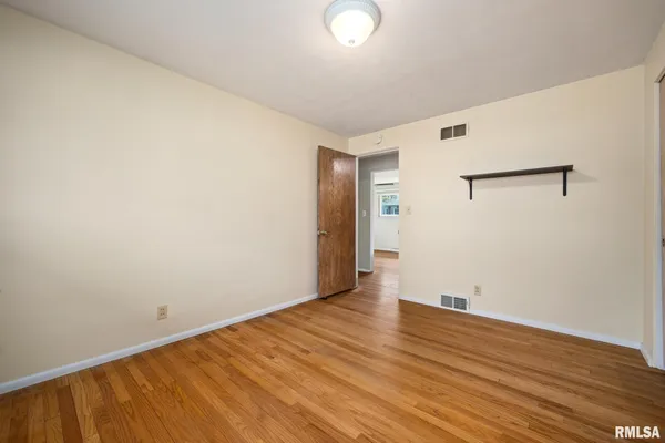 $220,000 | 604 South Elm Street, Washington, IL 61571