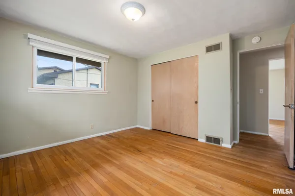 $220,000 | 604 South Elm Street, Washington, IL 61571