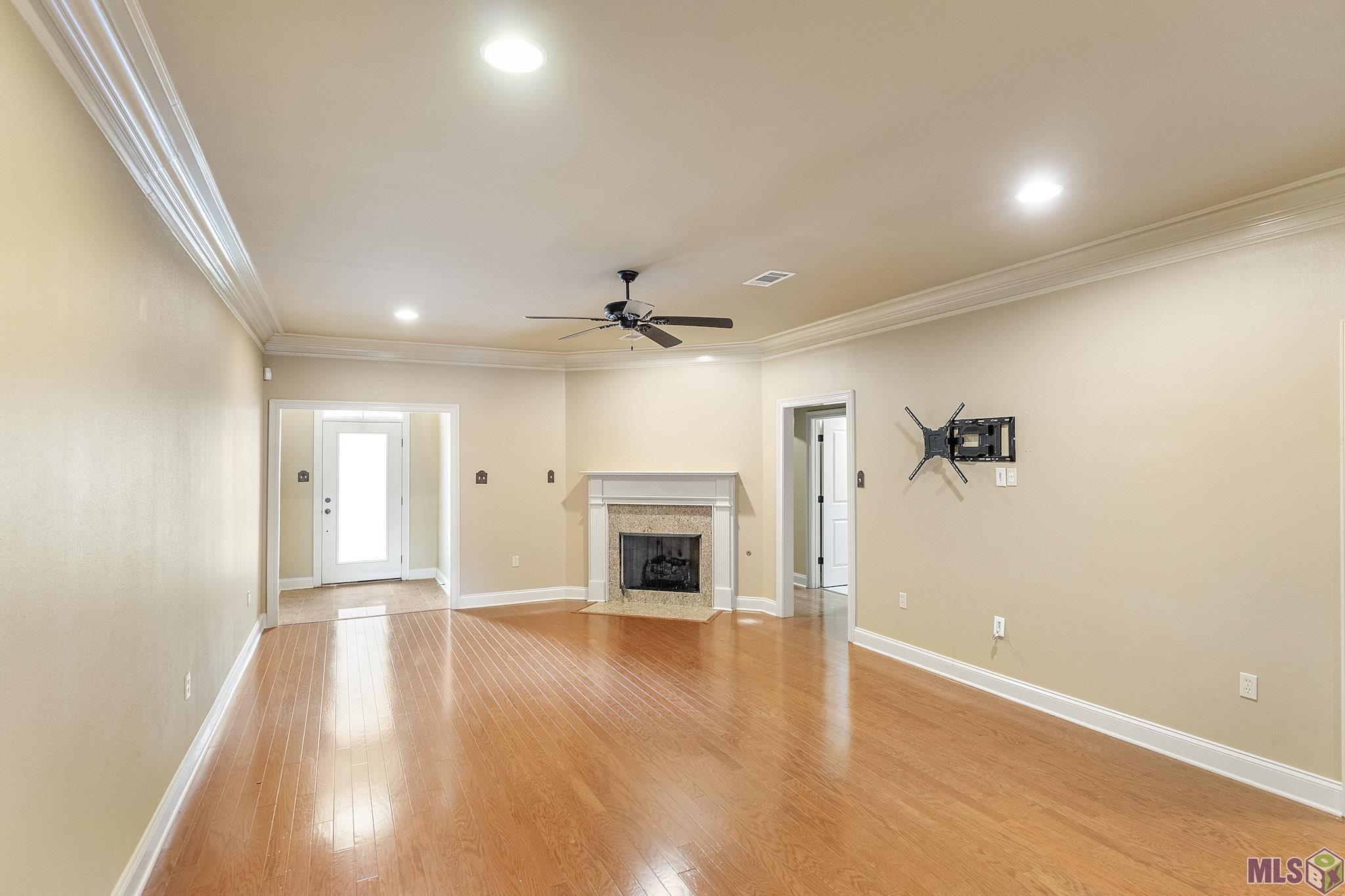 11110 Boardwalk Drive, Unit 41 Baton Rouge, LA 70816 - Photo 4 of 16