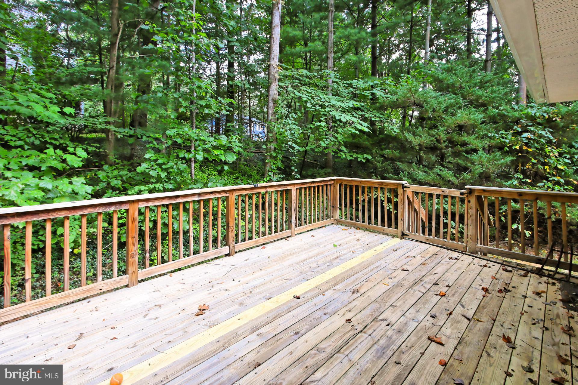 6710 Yates Ford Road Manassas, VA 20111 - Photo 36 of 39 Deck off Dining Room
