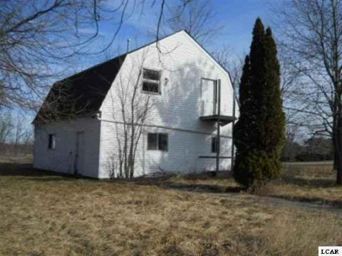 15387 Forrister Road Hudson, MI 49247 - Photo 4 of 15 20027097-3.JPG