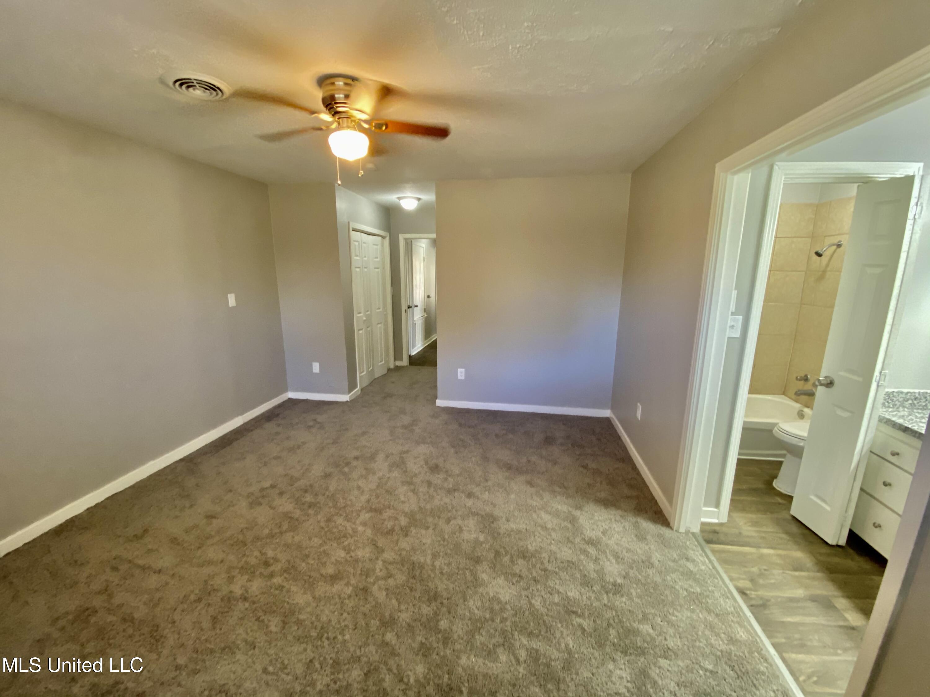 2222 Breckinridge Road Jackson, MS 39204 - Photo 16 of 22 IMG_1794