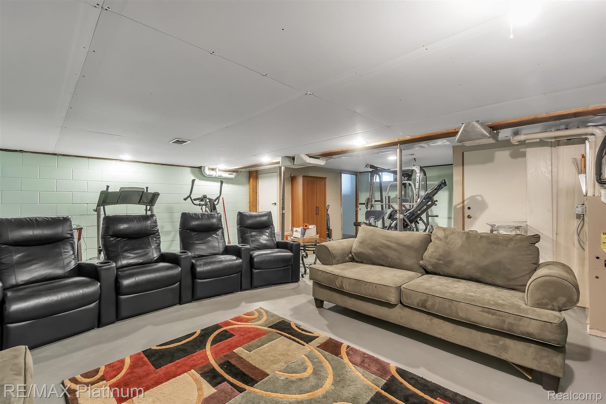 10251 Torrey Road Fenton, MI 48430 - Photo 28 of 39 28-10251 Torrey Rd-WindowStill-Real.jpg
