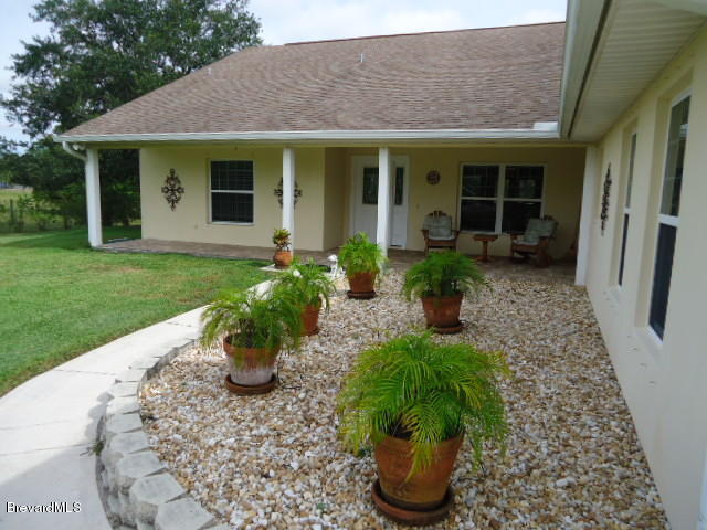 3730 Grant Line Road Mims, FL 32754 - Photo 5 of 48 DSC05316