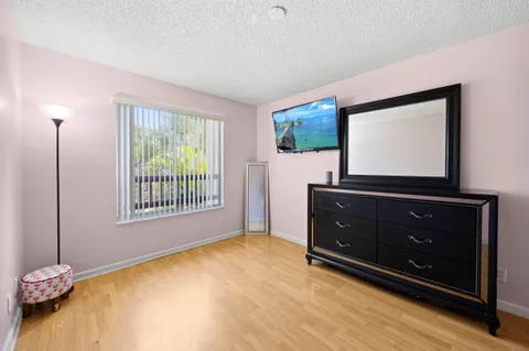$360,000 | 1928 Discovery Circle East, Deerfield Beach, FL 33442