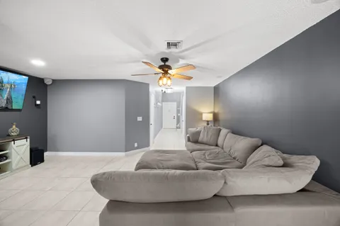 $360,000 | 1928 Discovery Circle East, Deerfield Beach, FL 33442