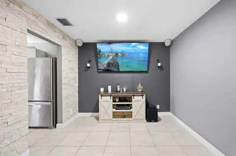 $360,000 | 1928 Discovery Circle East, Deerfield Beach, FL 33442