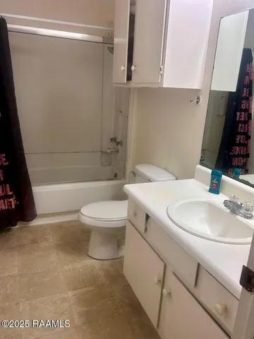 $110,000 | 201 Buttercup Drive, Lafayette, LA 70507