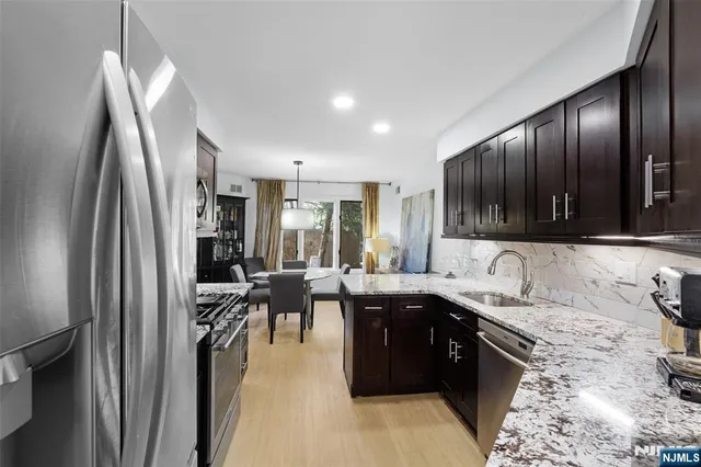 $499,000 | 5 Tulip Crescent, Unit 1C, Little Falls, NJ 07424