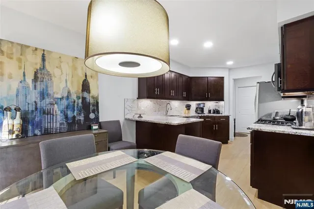 $499,000 | 5 Tulip Crescent, Unit 1C, Little Falls, NJ 07424