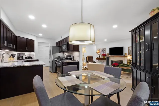 $499,000 | 5 Tulip Crescent, Unit 1C, Little Falls, NJ 07424