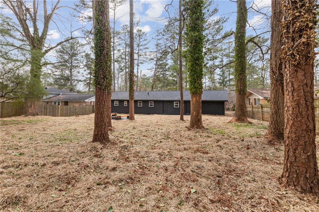 1304 Cornwall Road Decatur, GA 30032 - Photo 23 of 25