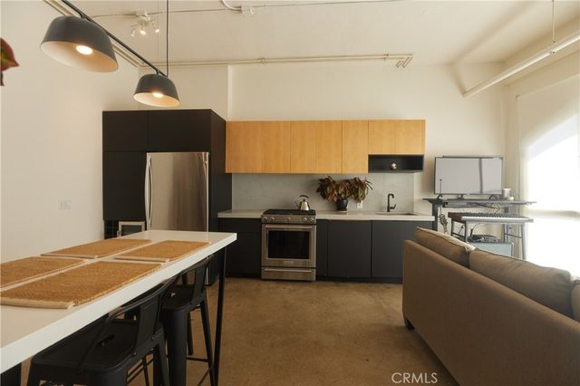 $450,000 | 315 East 8th Street, Unit 205, Los Angeles, CA 90014