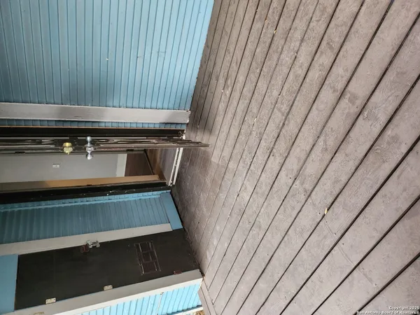 $1,500 | 1137 West W Magnolia, San Antonio, TX 78201