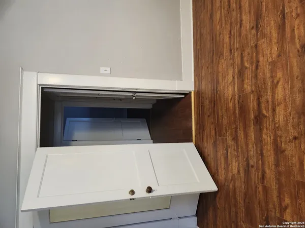 $1,500 | 1137 West W Magnolia, San Antonio, TX 78201