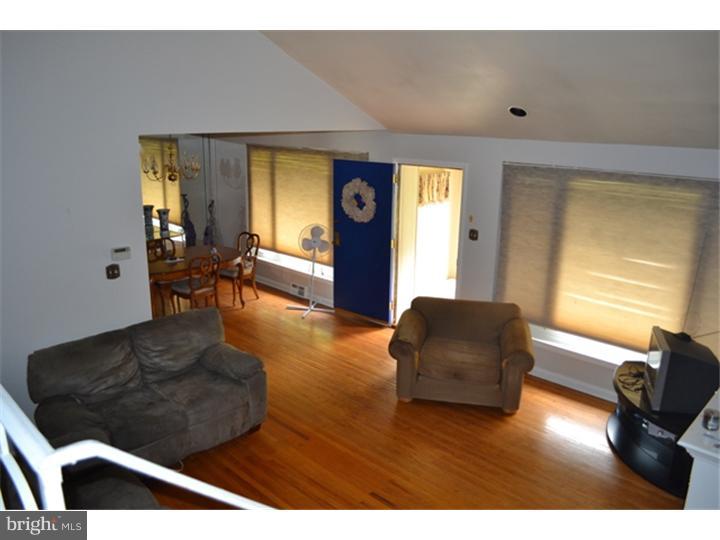 326 Glen Ridge Road Havertown, PA 19083 - Photo 6 of 20