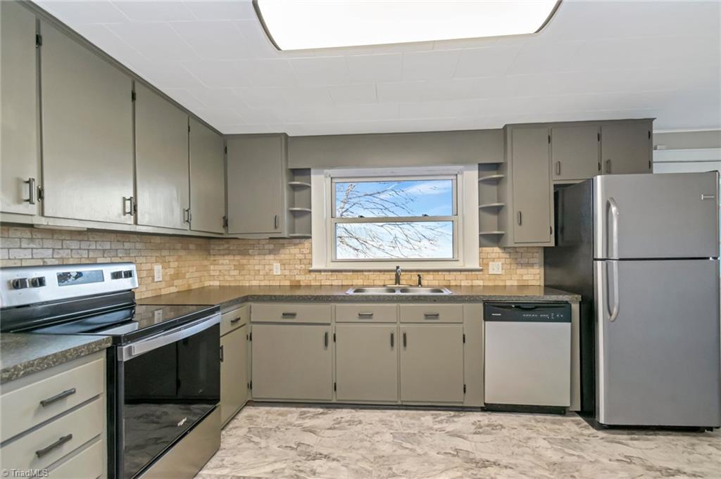 541 Pennell Road Moravian Falls, NC 28654 - Photo 10 of 50