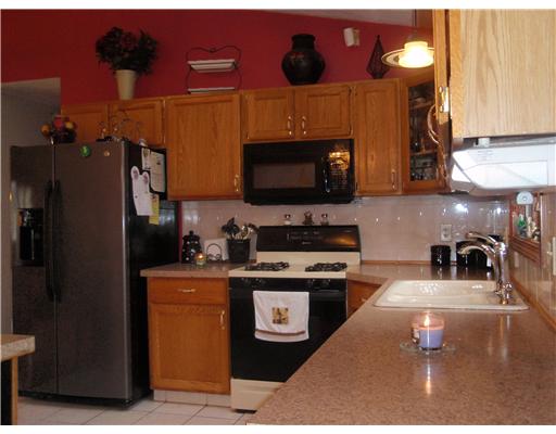 163 Rutland Street Cranston, RI 02920 - Photo 3 of 11 Kitchen.