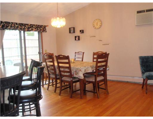 163 Rutland Street Cranston, RI 02920 - Photo 4 of 11 Dining Room. Slider adds nice sunlight to room!