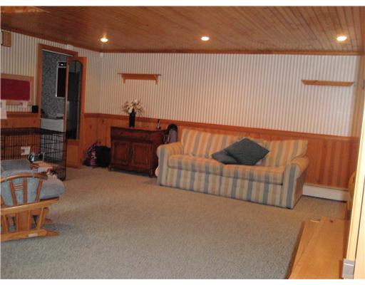 163 Rutland Street Cranston, RI 02920 - Photo 6 of 11 Den/Family/Great Room. Front to back family rm