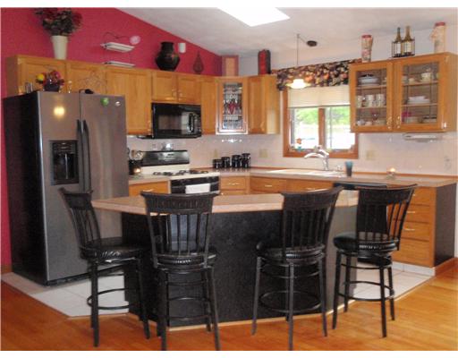 163 Rutland Street Cranston, RI 02920 - Photo 8 of 11 Kitchen. Great space for entertaining!